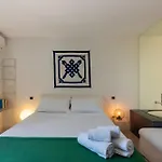 Marco Flat - 10 Minuti Da Stazione Centrale Appartement Milan